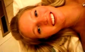 delightful-blonde-with-big-hooters-fingers-her-hairy-peach