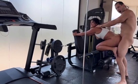 intense-pussy-workout-session-for-big-boobed-latina-beauty